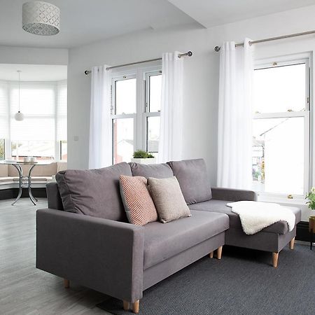 Beautiful First Floor Apartment Poulton-le-Fylde Zewnętrze zdjęcie
