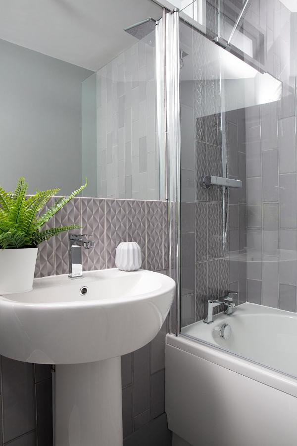 Beautiful First Floor Apartment Poulton-le-Fylde Zewnętrze zdjęcie
